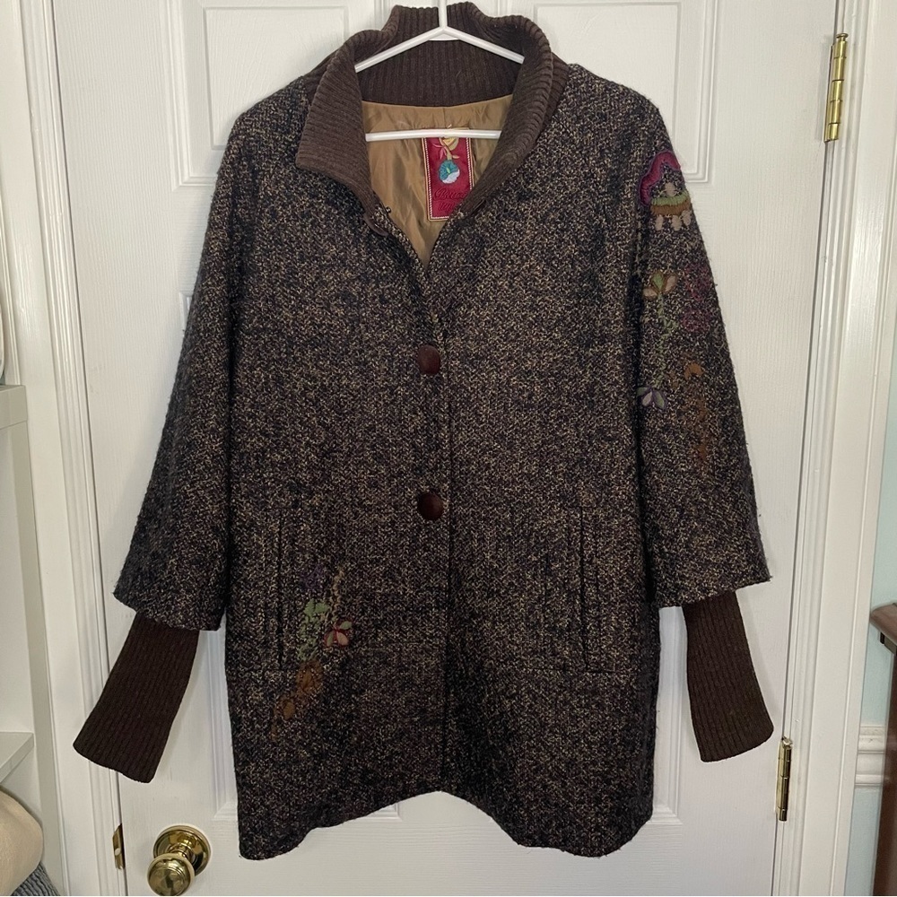 Vintage Long Wool Blend Grandma Brown Button Embroidered Coat Shacket Medium
